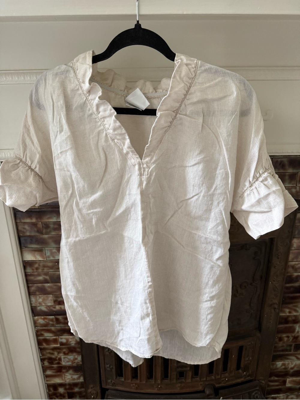 Finley Linen Ruffle Neck Short Sleeve Blouse